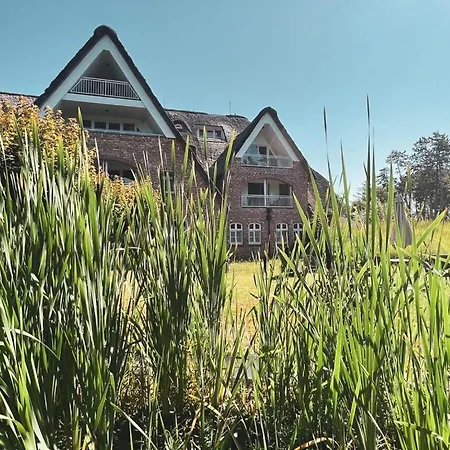 11 Boehler Brise Modern Retreat Ferienhaus *